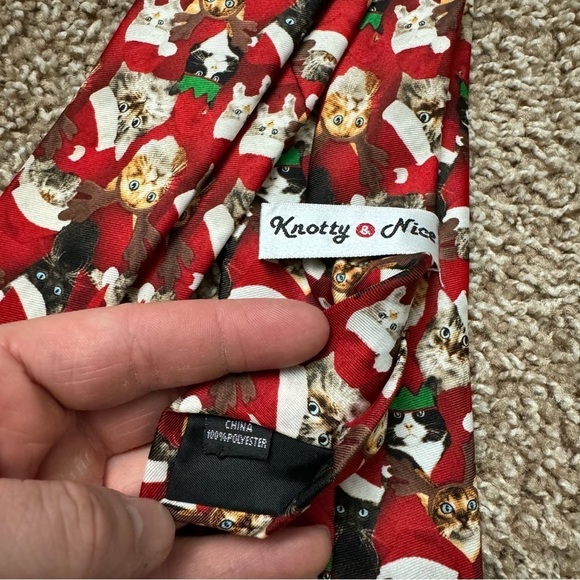 Knotty & Nice Men’s Christmas‎ Cat Themed Novelty Tie 100% Polyester - Picture 3 of 3